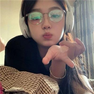 死人不穿格子衣